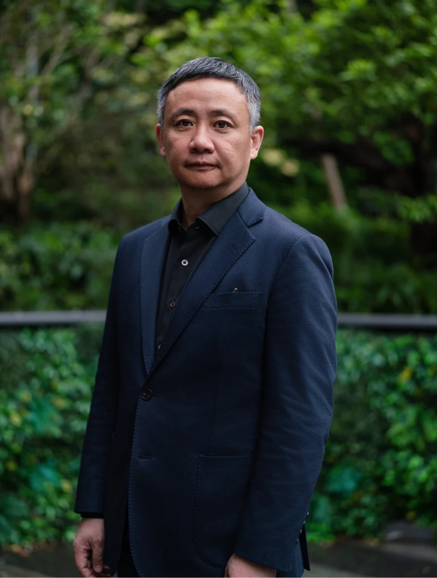 Dr. Pi Li, Founding Director of Róng Museum of Art